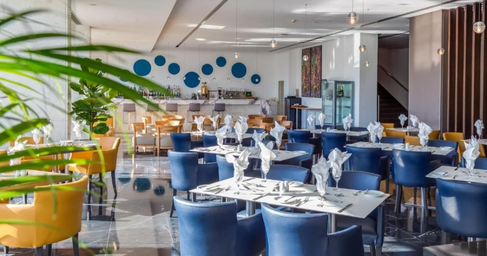 Sun Hall Hotel Larnaca – Your Complete Guide to Beachfront Luxury in Cyprus